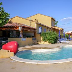 Camping Les Sources - Camping Vaucluse